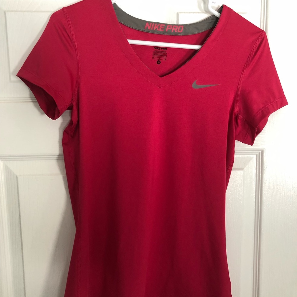 Nike Pro workout top